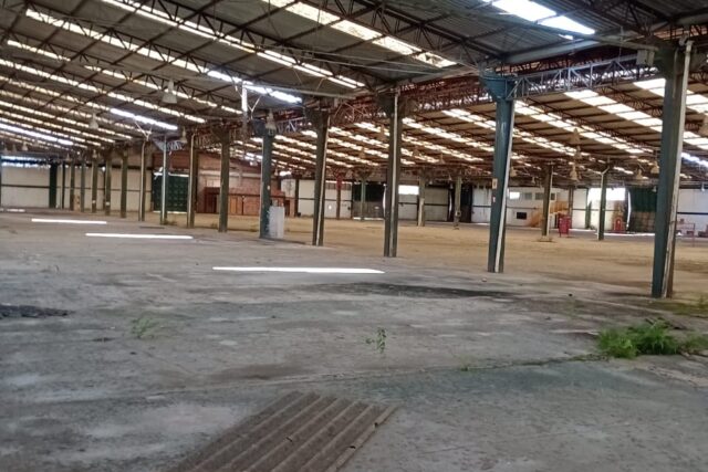 ÁREA 107.000 m2 aprox. + 19.024 m2 Galpão antigo c/2 frentes